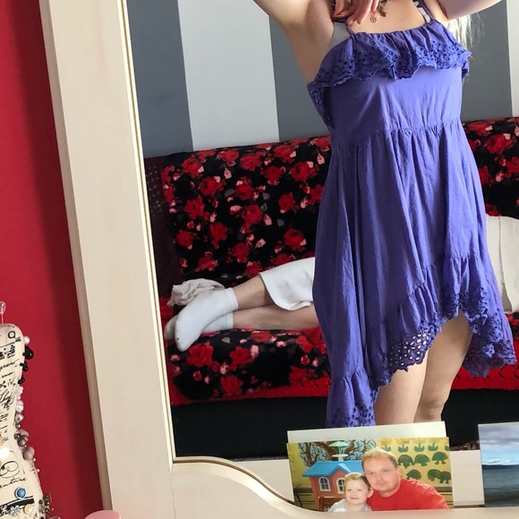 Dress - Picture 3 of 4